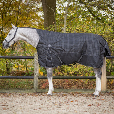 QHP Turnout Rug 1200D High Neck 150g