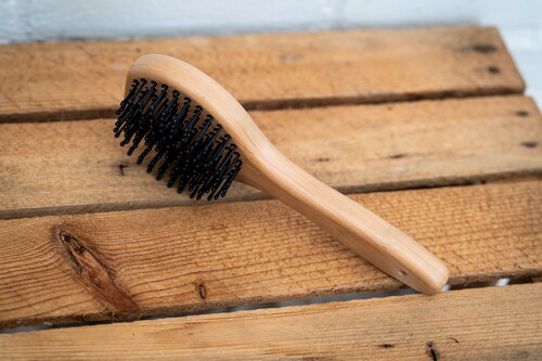 HB Showtime deluxe tail and mane brush