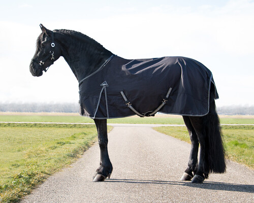 QHP Rain Rug Big Neck Turnout XL 0grs