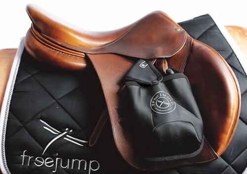 FreeJump Stirrup Pocket