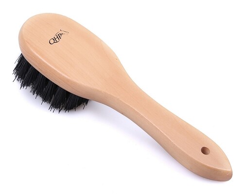 QHP Hoof brush color