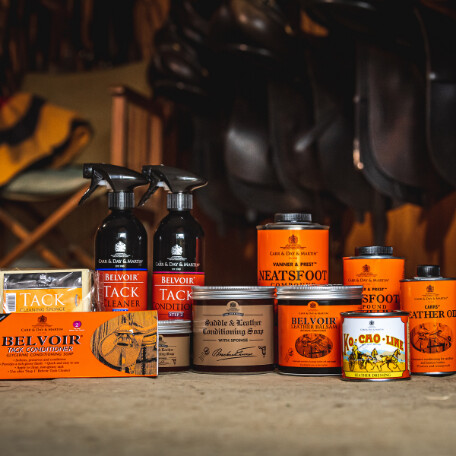 Carr & Day & Martin Tack Cleaning Spons 