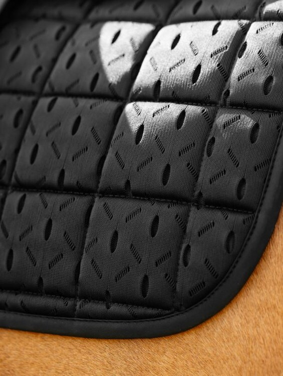 LeMieux Zadeldek 3D Mesh Self-Cool Eurojump Square