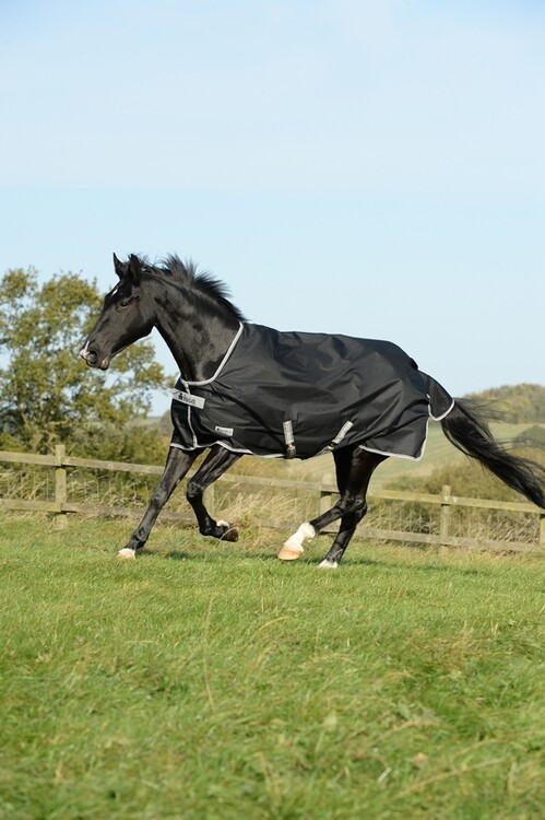 Bucas Anniversay Turnout Silk Feel 200gr Winterrug
