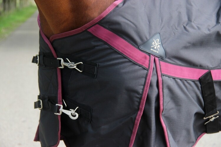 DKR Sports Outdoordeken Luxe 200grs