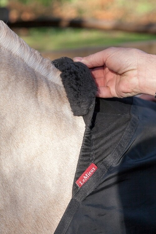 LeMieux Anti-Rub Bib