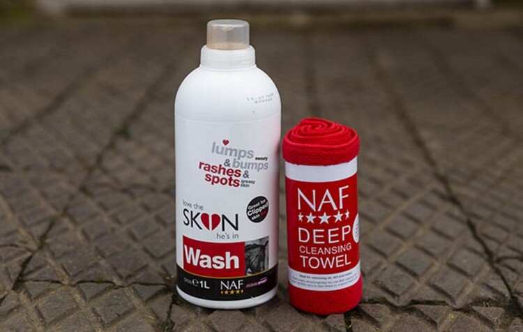NAF Love the Skin Wash