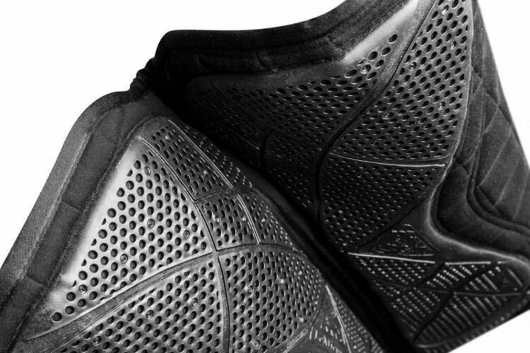 LeMieux Zadeldek X-Grip Twin Sided EuroJump Square