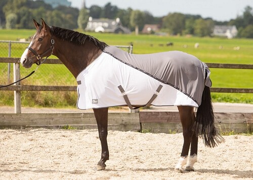 Harry's Horse Fly- and cooler Mesh Pro Rug