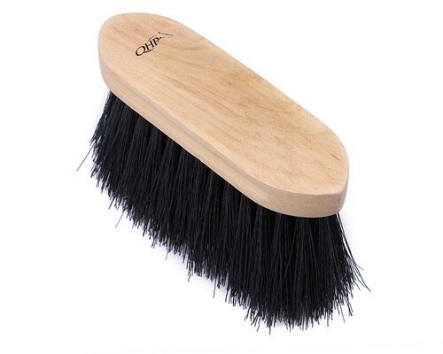 QHP Brush with long bristles color